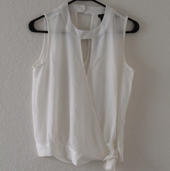 Rue21 Small White Surplice Keyhole Woven Knit Tank Top - Picture 4 of 11